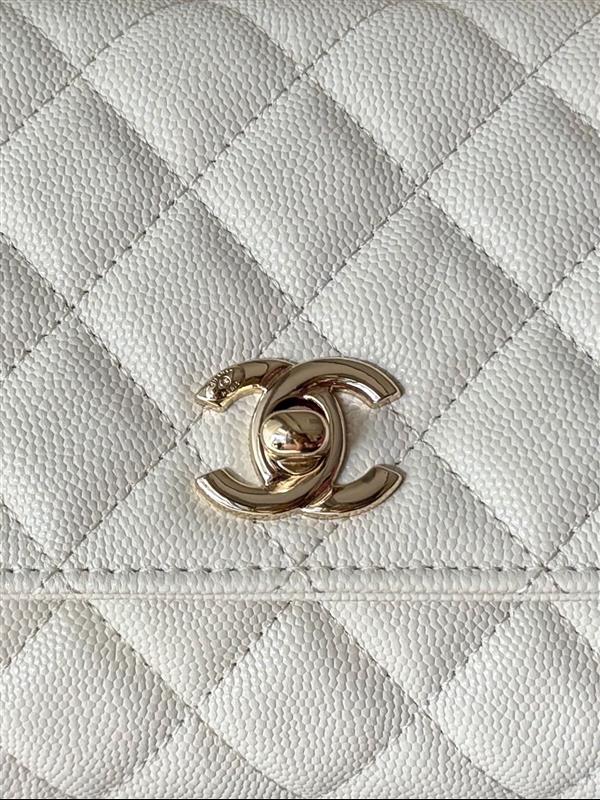 2026131222438683 700